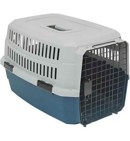 Photo of Pet carrier (Henwick RG19) #1