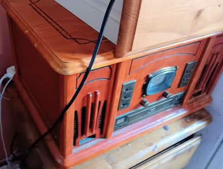 Photo of free record player/cd/radio (Allington NG32) #2