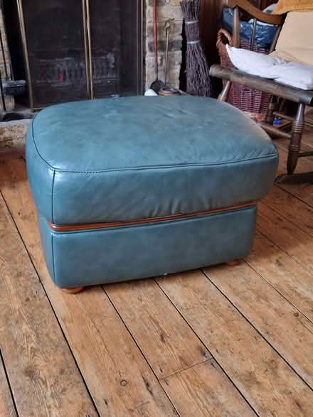 Photo of free footstool (Hoddesdon EN11) #1