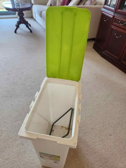 Photo of free Lakeland recycling bin (Hanger Lane) #3