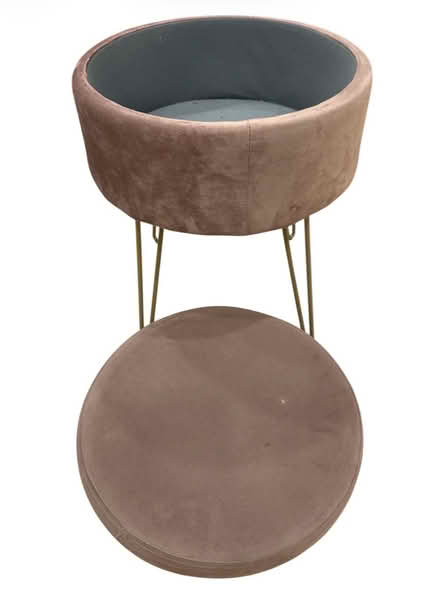 Photo of free Ottoman/Table/Storage (Brooklyn Storage) #3