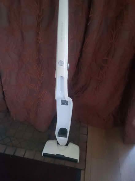 Photo of free Vacuum cleaner (Priory Village RH15) #2