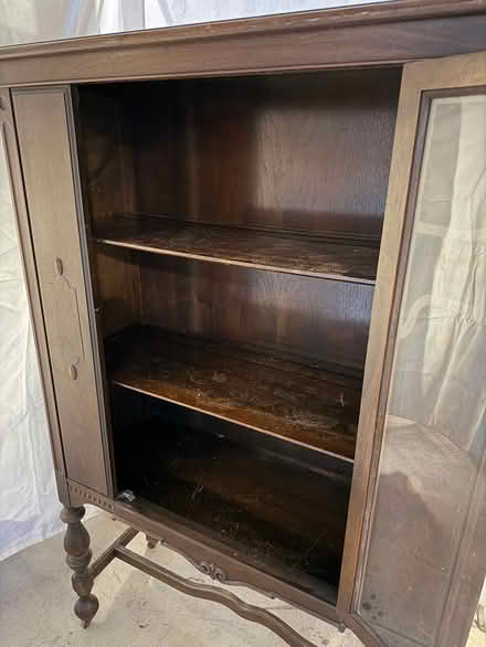 Photo of free Vintage China Cabinet/Display Hutch (Cambridgeport) #2
