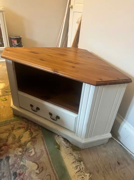 Photo of free Corner tv unit (Dalkeith EH22) #3