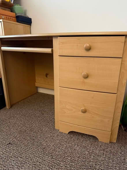 Photo of free Blond wood desk (Flushing, Queens) #1