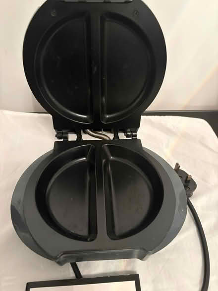 Photo of free GTX 101 meal / snack maker (Belle Vale L25) #4