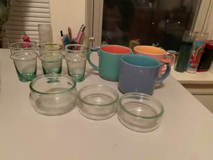 Photo of free Glass & mugs (Rogers park) #1