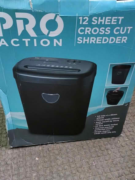 Photo of free Shredder. 12 sheets cross cut (Crawley RH11) #2