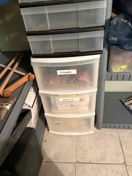 Photo of free Plastic drawers (Croton-on-Hudson) #1