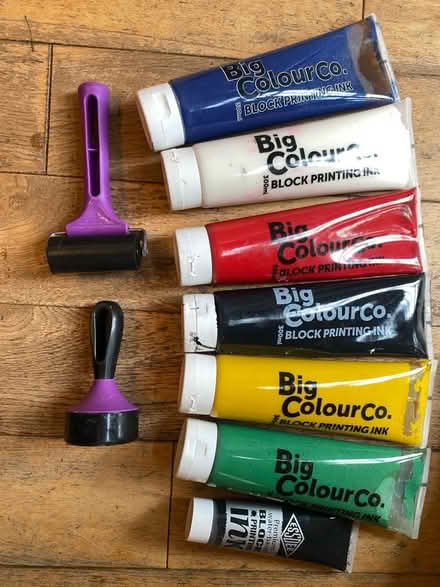 Photo of free Lino printing kit and inks (Holy Corner EH10) #1