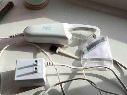 Photo of free Lady Remington Smooth and Silky epilator. (Ruckhall HR2) #1