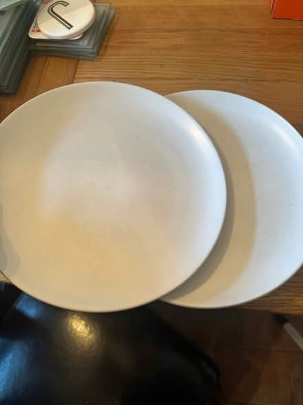 Photo of free 4 Dinner Plates (cream coloured) (South Norwood SE20) #1