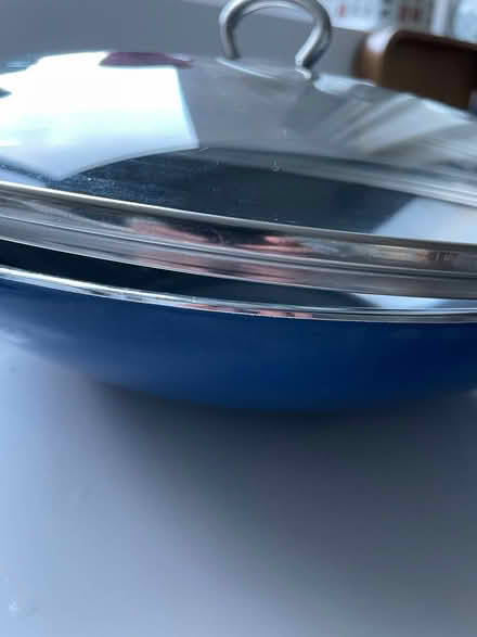 Photo of free wok pan (Richmond TW9) #1
