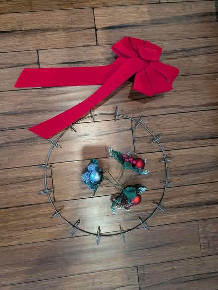 Photo of free DIY wreath materials (Columbia, Clemens Crossing) #1