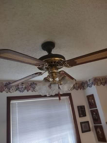 Photo of free working small four blade ceiling fan with lights #1