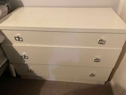 Photo of free Chest of drawers (Twyford, RG10 0AA) #1