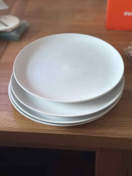 Photo of free 4 Dinner Plates (cream coloured) (South Norwood SE20) #2