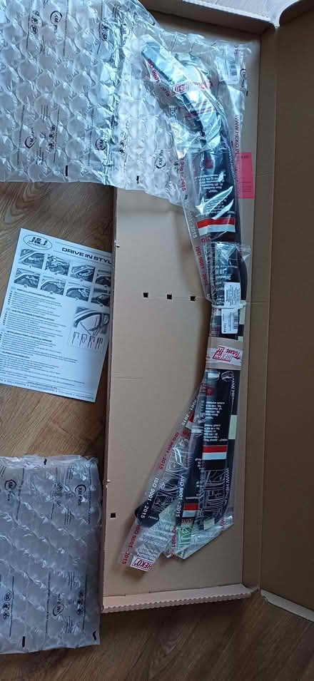 Photo of free Wind deflectors-Dacia Duster (Stone Cross BN23) #2