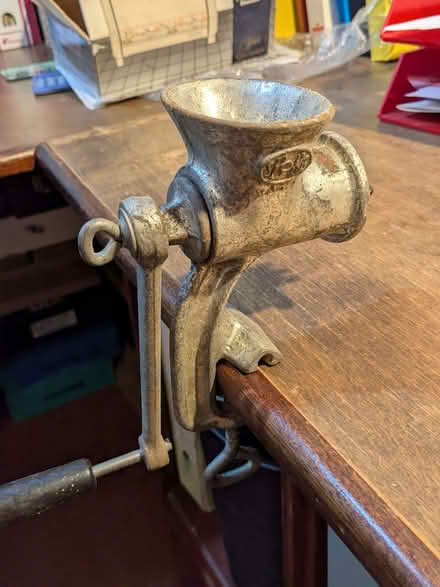 Photo of free mincer (Kings Stanley GL10) #1
