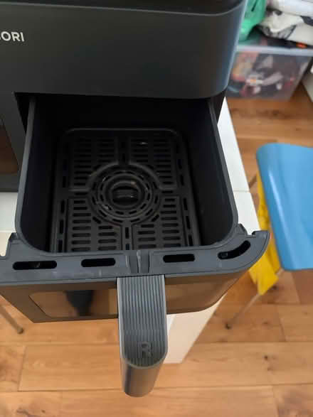Photo of free Cosori Air Fryer (Withington M20) #2