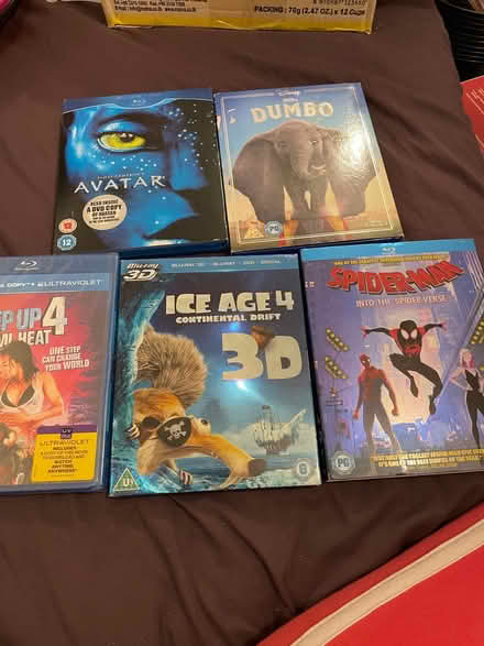 Photo of free All blue rays (Wandsworth SW18) #4