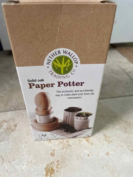 Photo of free Paper potter (Woodford green IG8) #1