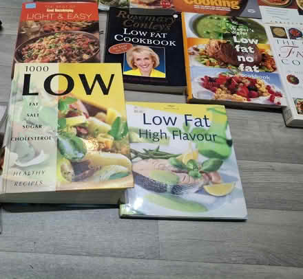 Photo of free 11 x low fat/healthy recipe books (WA8) #4