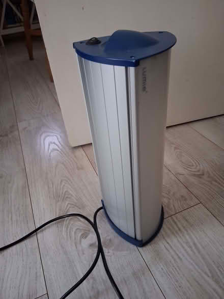 Photo of free Lumie Brightspark daylight lamp, functioning fine. (Mayfair W1K) #2