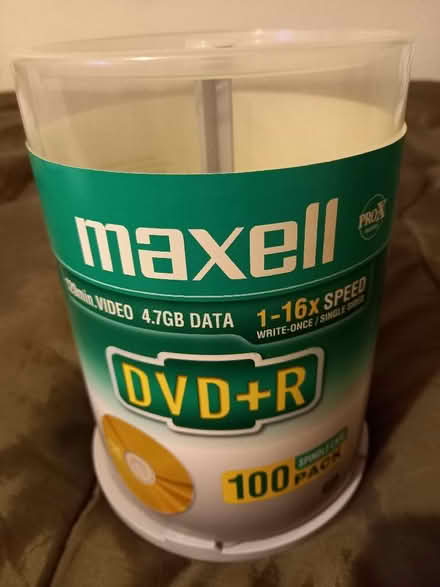 Photo of free DVD discs (Bushey Mill WD23) #1