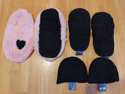Photo of free Womens heatable slippers, size 5-6 (Harrogate HG2) #3