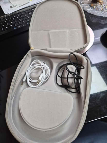 Photo of free Sony headphones box (W1h 1ju) #3