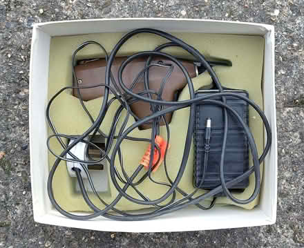 Photo of free Uno electric eraser Model BC (Adversane RH14) #1