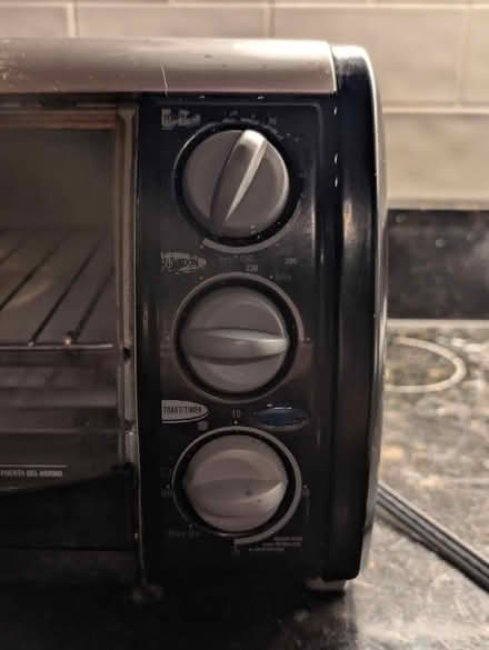 Photo of free Toaster Oven (Wicker Park) #2