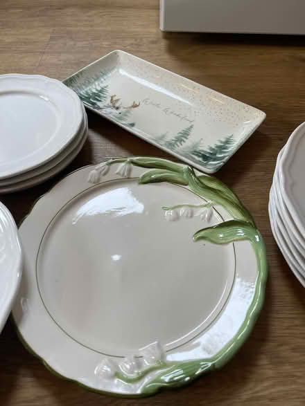 Photo of free Plates and bowls (Bedford) #3