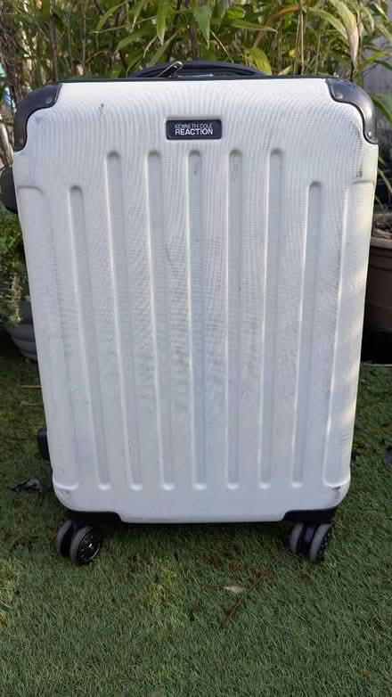 Photo of free White Kenneth Cole Suitcase (The Camp AL4) #4