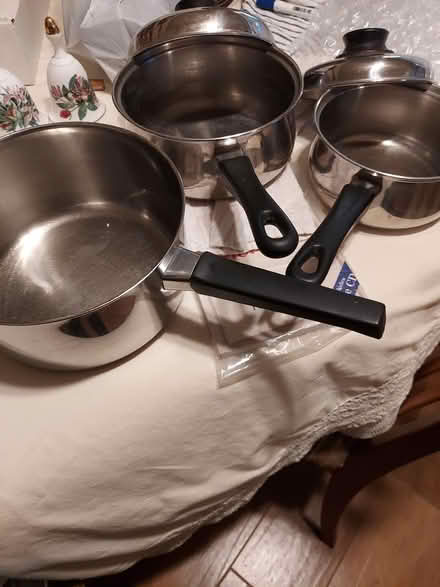 Photo of free Cooking pots (WR14 Malvern Link) #3