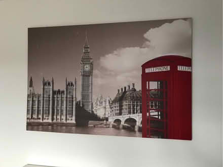 Photo of free London scene canvas (Church Honeybourne WR11) #1