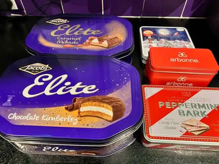 Photo of free Collection of tins (BT4) #1