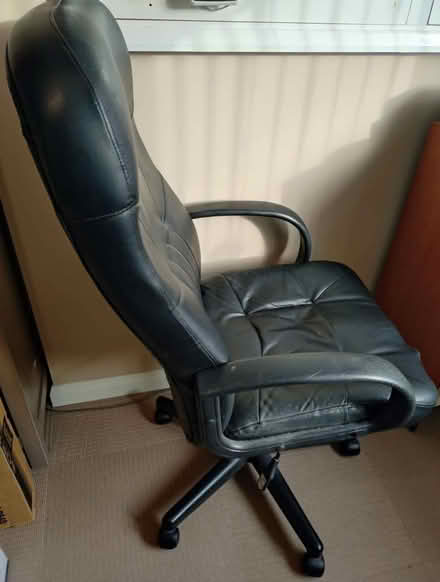 Photo of free Director's swivel chair (Studley B80) #2