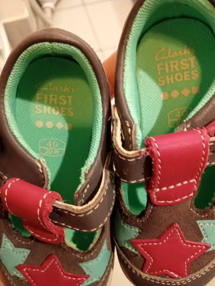 Photo of free Girls Clarks 4 shoes (Richmond TW9) #3