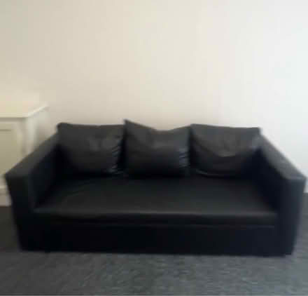 Photo of free Black leather sofa (N181RZ) #1