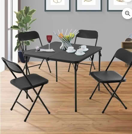 Photo of folding chairs (Pinerow Cres Waterloo) #1