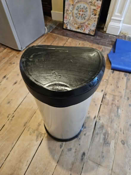 Photo of free Bin (Reading RG1) #2