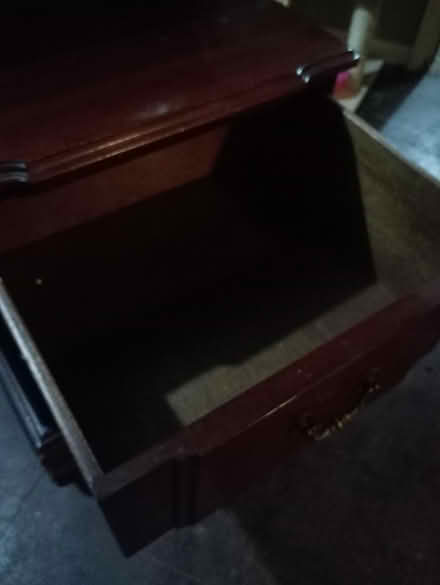 Photo of free Side draw (NG5 9NY) #2