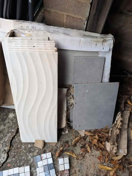 Photo of free Mixture of tiles (AL1) #2