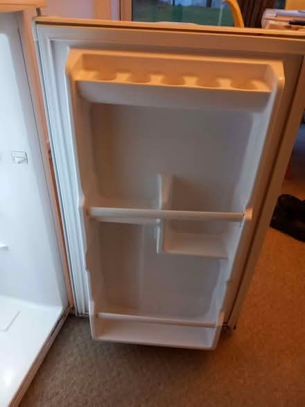 Photo of free Under Counter Fridge LE2 6 (Aylestone LE2) #3