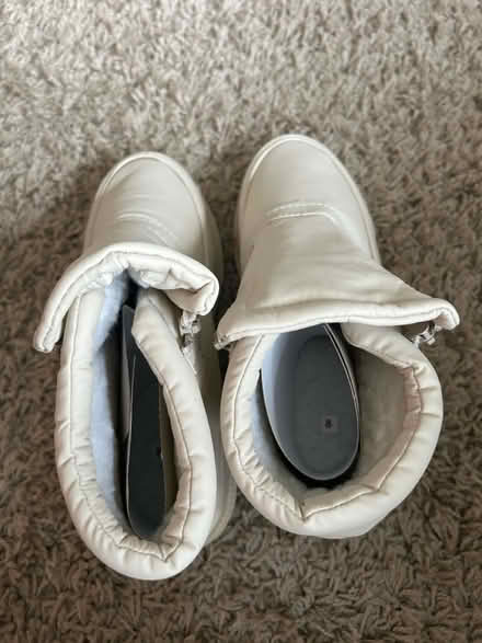Photo of free Ladies boots (Hastings. Broom grove TN34) #4