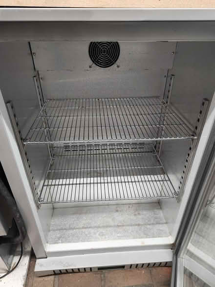 Photo of free Drinks chiller (Le32pp) #2