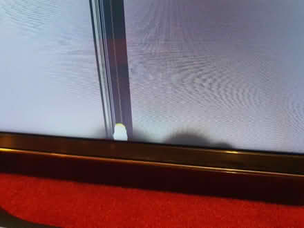 Photo of free Faulty Samsung 4k TV (Abingdon-on-Thames OX14) #2