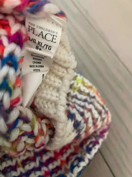Photo of free Girls sz 8 knit hat (Kennedy/16th in Markham) #3